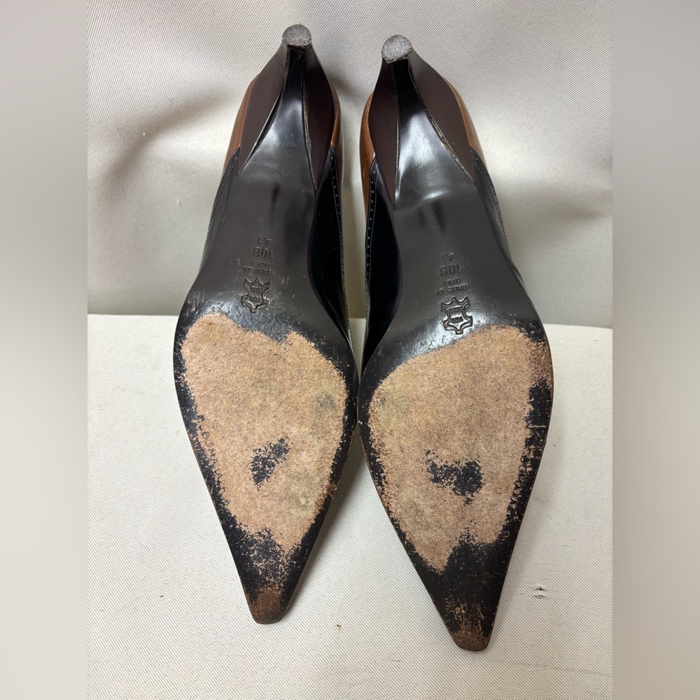 BCBGMaxazria Vintage y2k kitten heels size 10/41 Color Black/Cognac - Picture 8 of 10